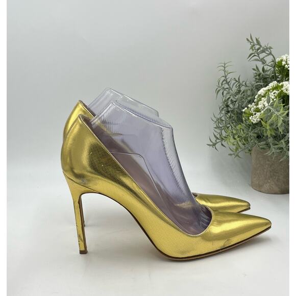 Stuart Weitzman Gold Foil Dagger  Sabbia Glitter Pointed Toe Heels SZ 39.5/9 - Picture 1 of 15